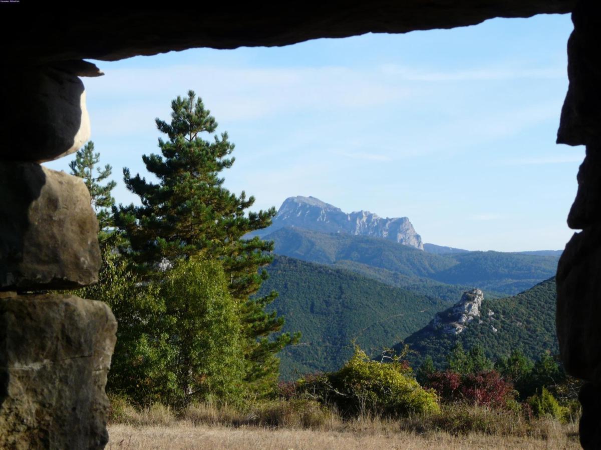 La Petite Maison Dans La Prairie Cassaignes Luaran gambar
